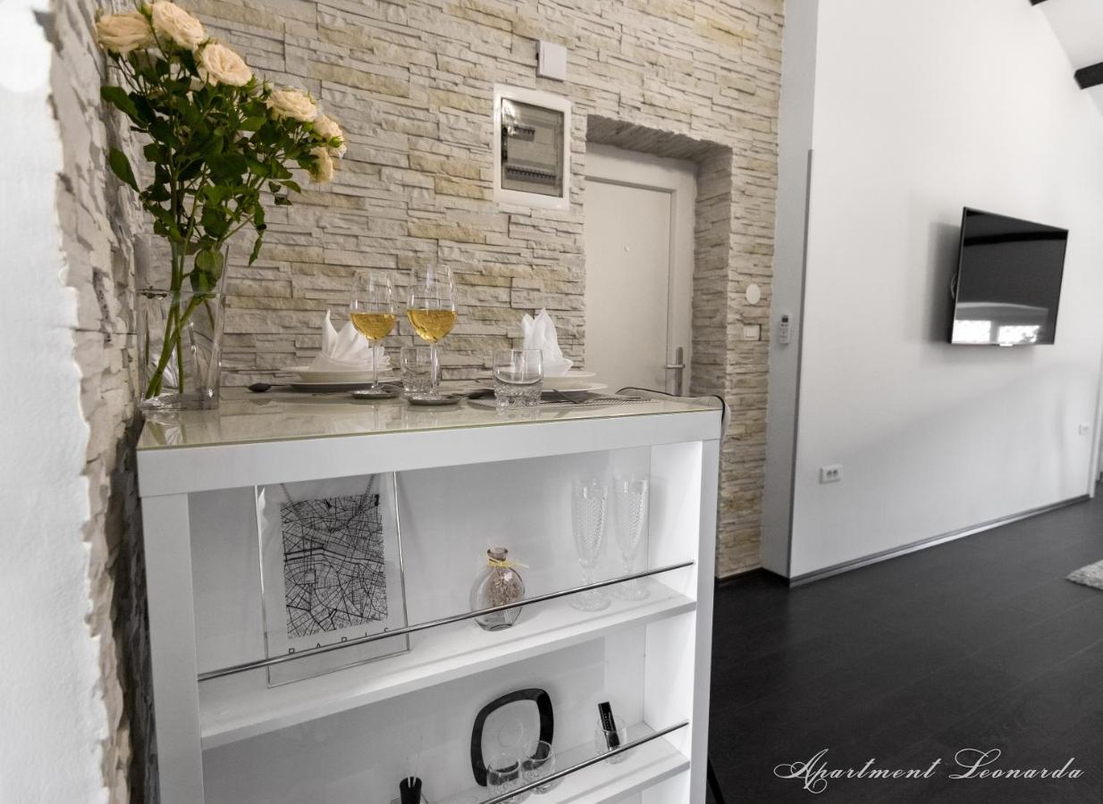 Penthouse Leonarda With Private Parking Apartment Pula Luaran gambar