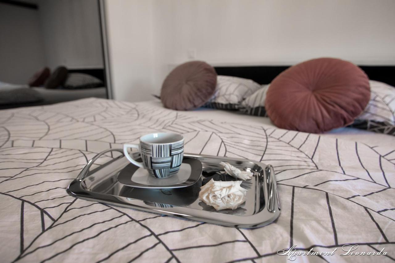 Penthouse Leonarda With Private Parking Apartment Pula Luaran gambar