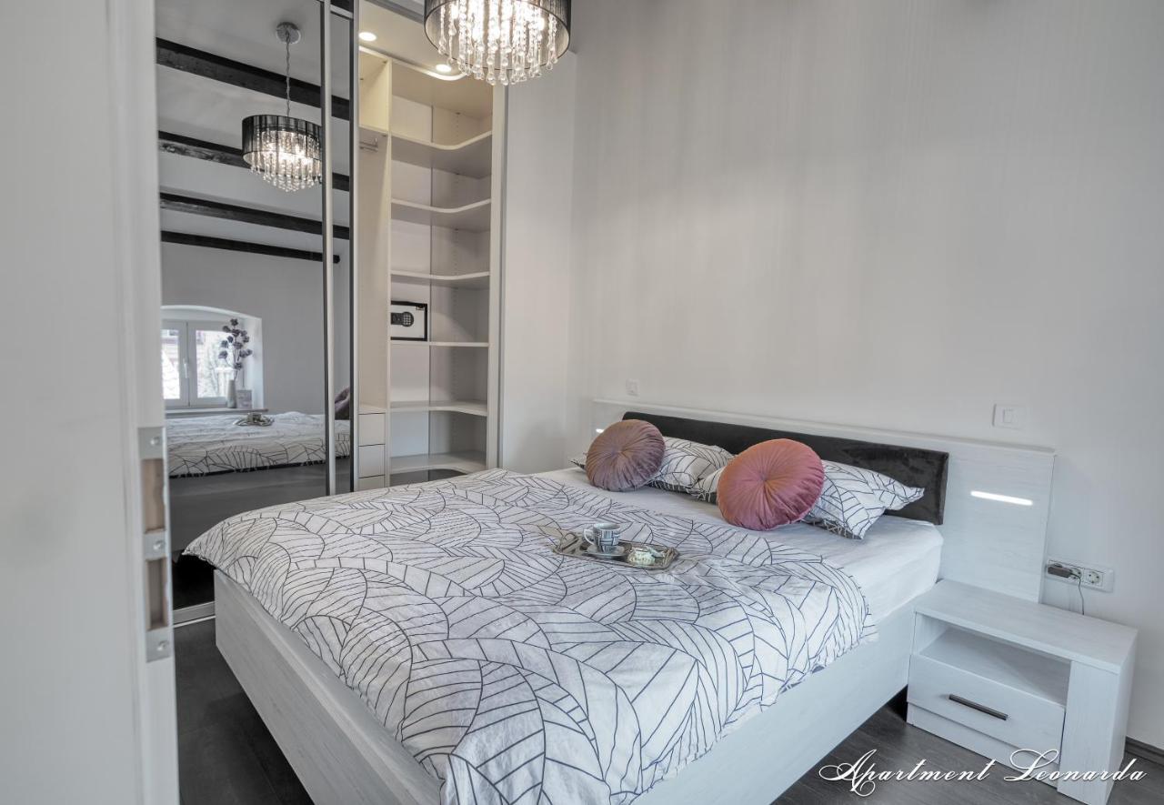 Penthouse Leonarda With Private Parking Apartment Pula Luaran gambar